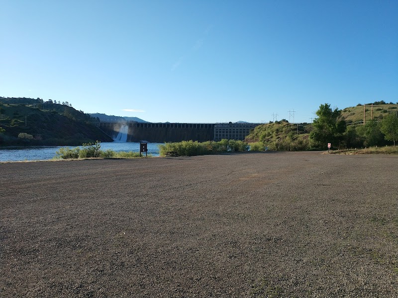 Missouri River (Below Holter Dam)